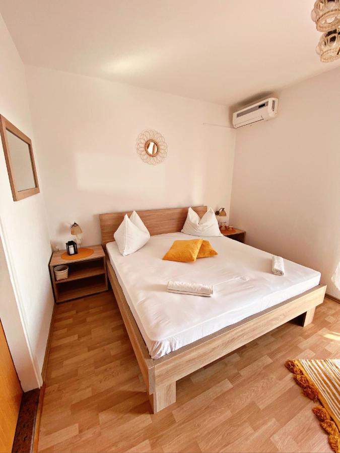 The Manzoni Family 5 Hotel Punat Luaran gambar